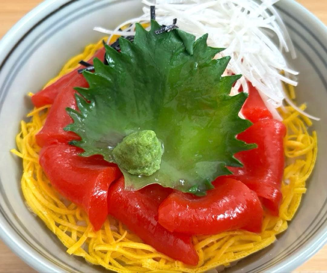 SALE✩.*˚イワサキ・ビーアイ 岩崎(株) 食品サンプル マグロ丼 置物