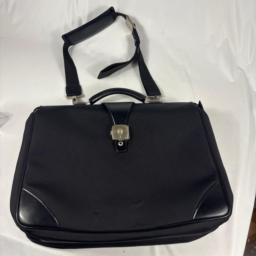 dunhill 　ビジネスバッグ 　ダレスバッグ 　ドクターズバッグ　ブラック