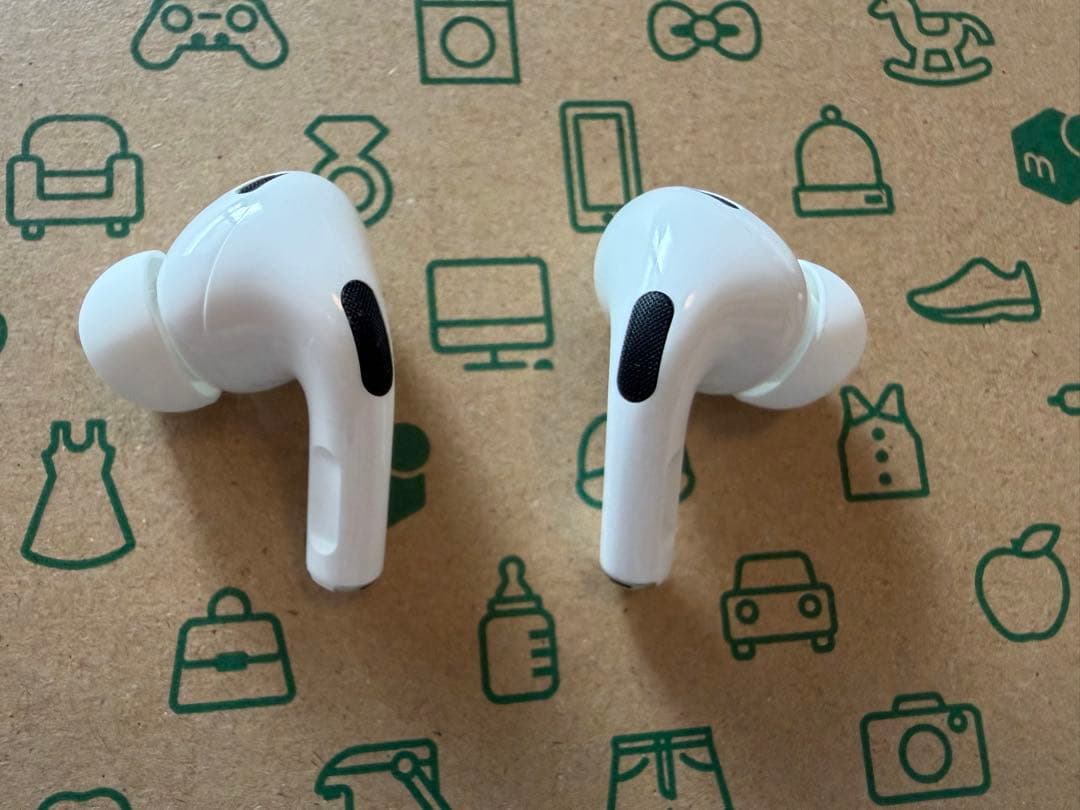 AirPods Pro 第2世代 使用3ヶ月未満
