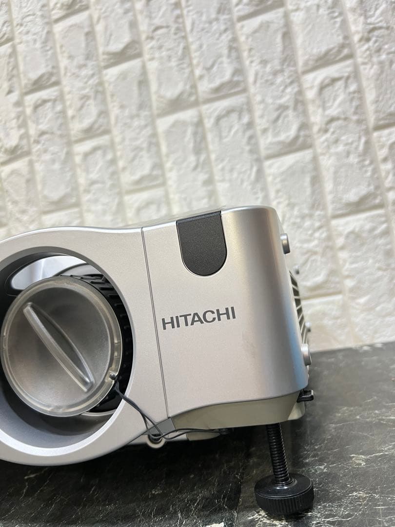 HITACHI CP-X608 プロジェクター本体