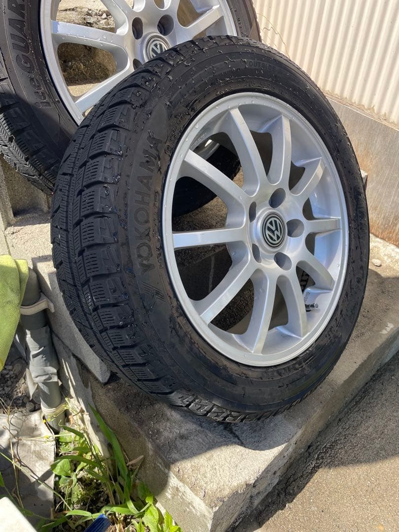 値下げ中‼️Volkswagen 16インチアルミ　 Yokohamaタイヤ付き
