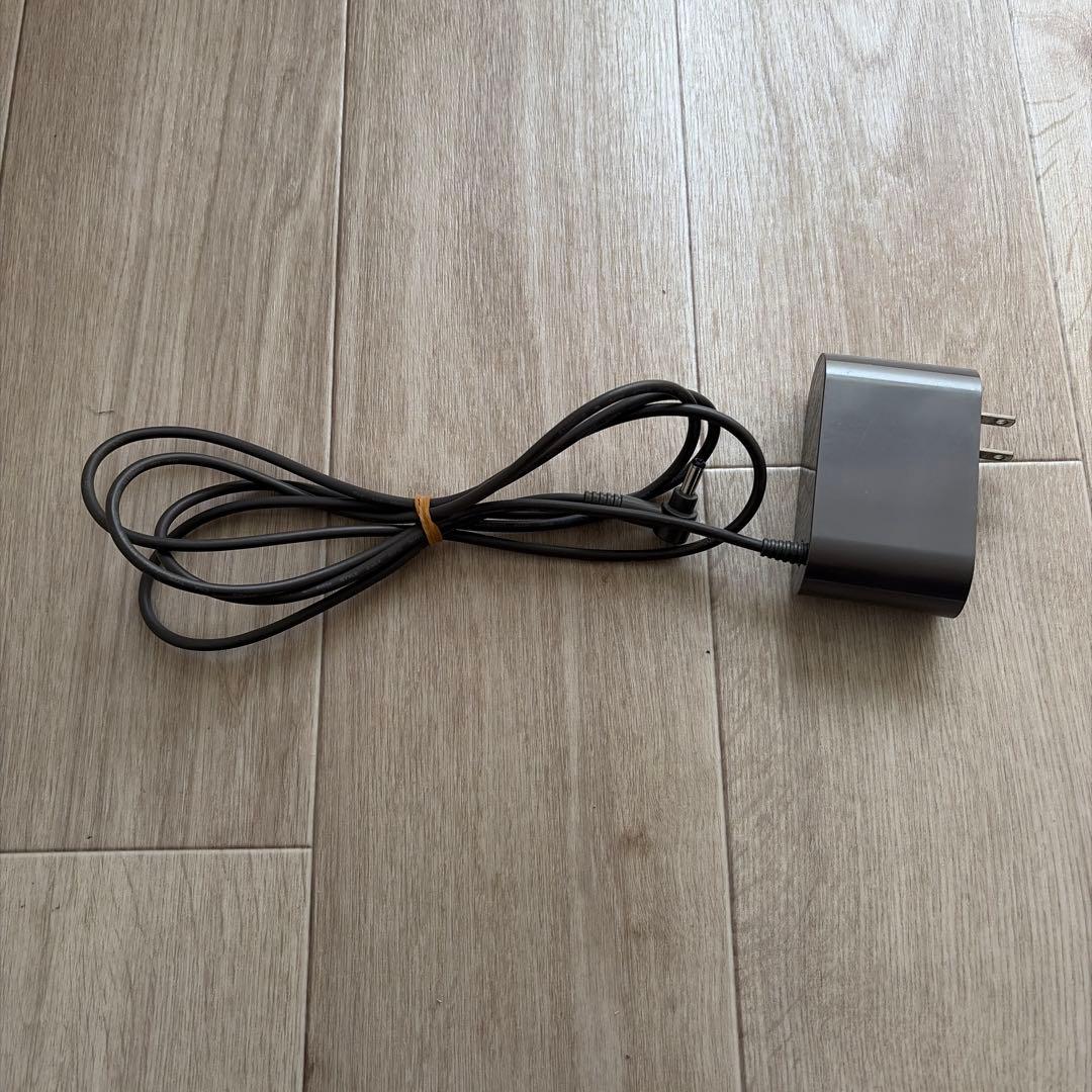 ダイソン Dyson Cyclone V10 Fluffy