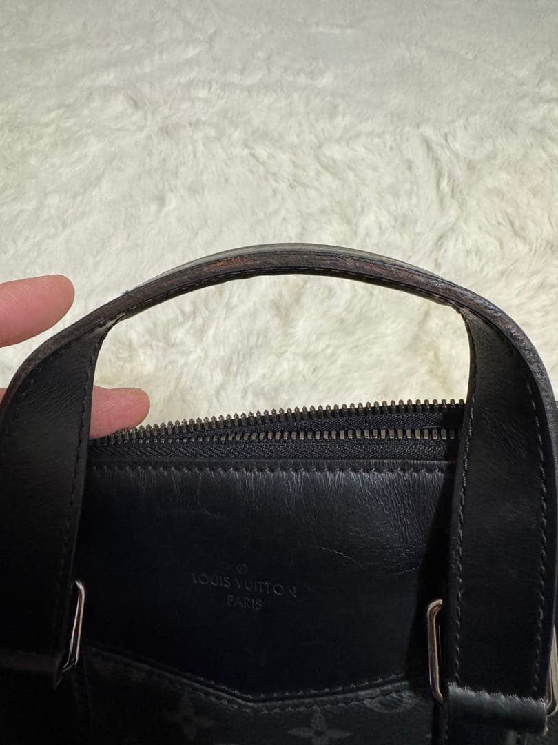 ルイヴィトン モノグラム エクリプス エクスプローラー M40566