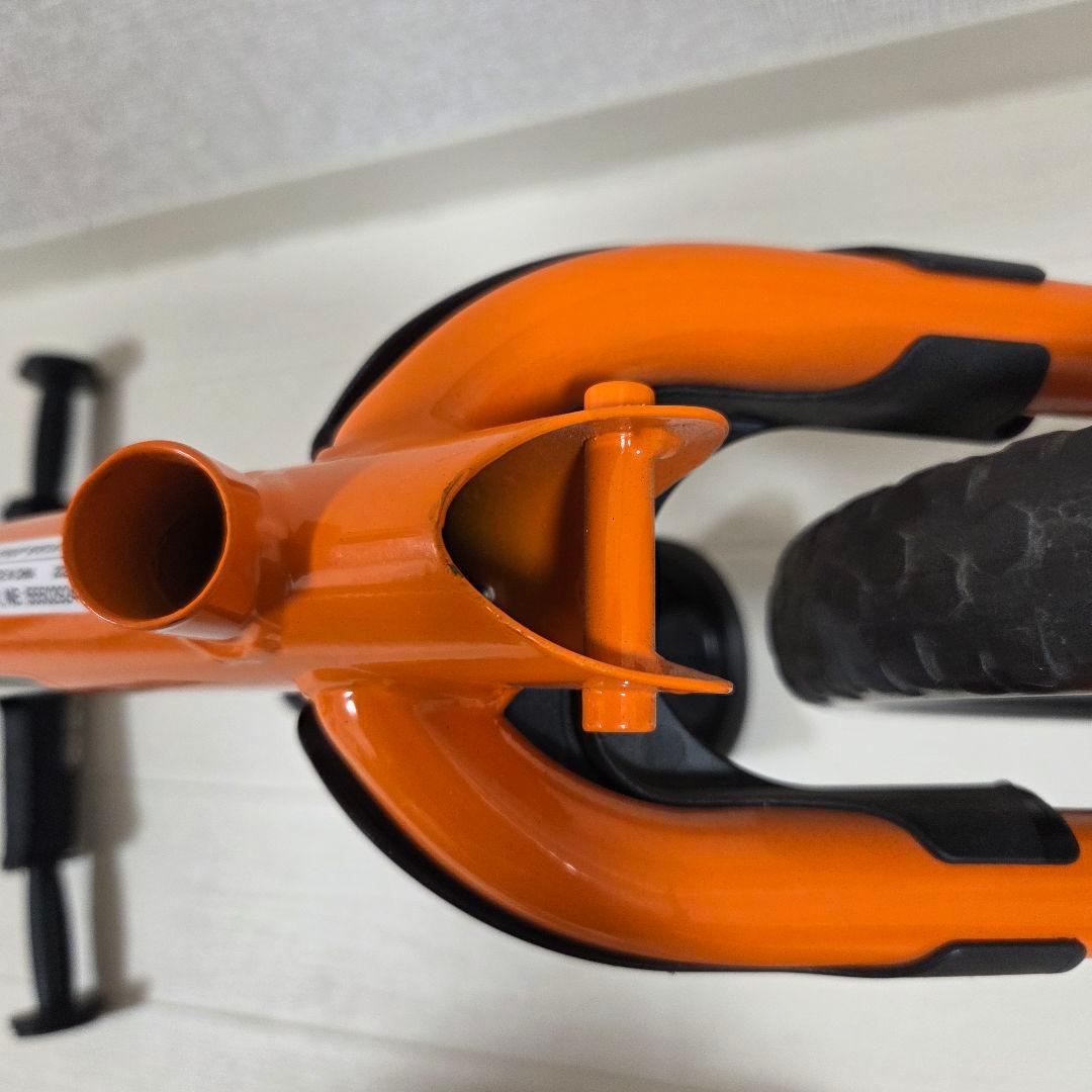 【正規品】STRIDER スポーツモデル 12インチ　オレンジ　日本正規品