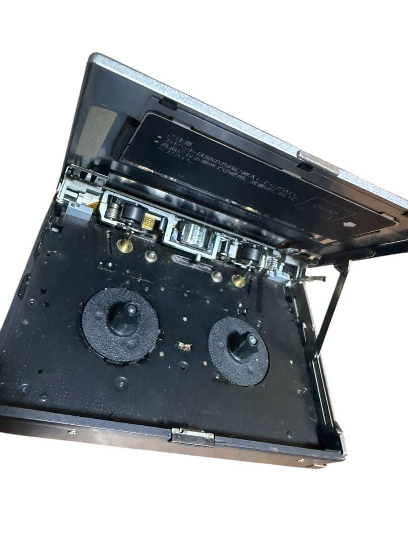 AIWA HS-PX50 シルバー ポータブルカセットプレーヤー　 現状品