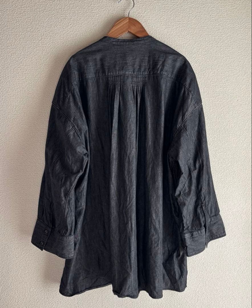 フィータ　Trinity ブラックデニムシャツ　ピンタック　ブザム　トリニティ