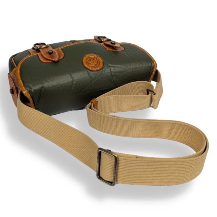 ハンティング ワールド バチューサーパス キャリーオール S ショルダーバッグ