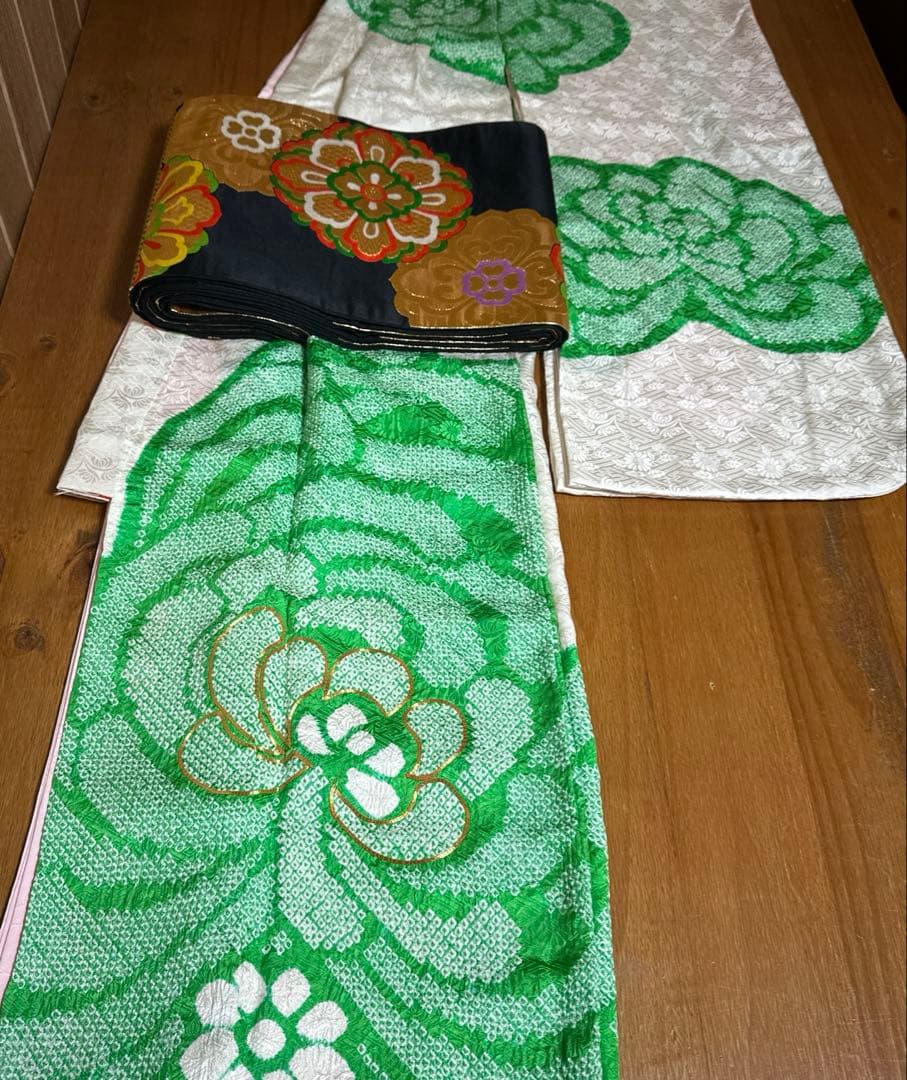 七五三　7歳　正絹絞り着物　袋帯　小物セット　 比翼仕立て着物　18ー1