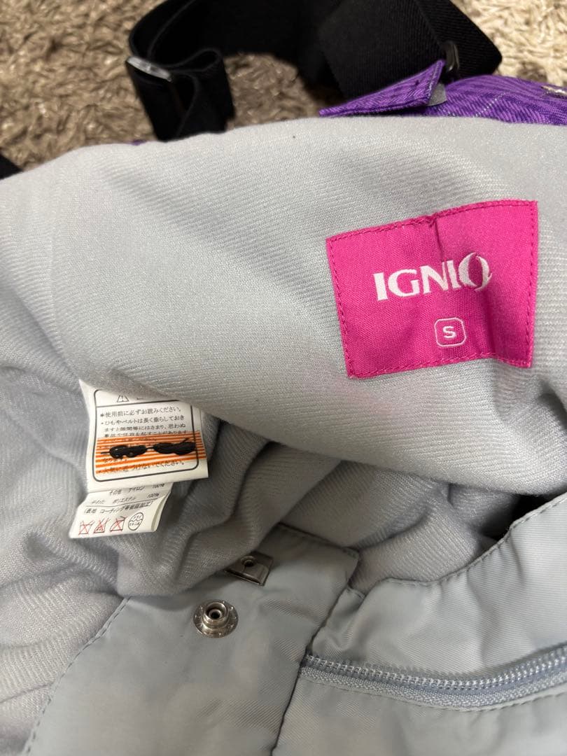 ★専用★ 2点おまとめ　イグニオ　レディース　Sサイズ　ウェア　グローブ160