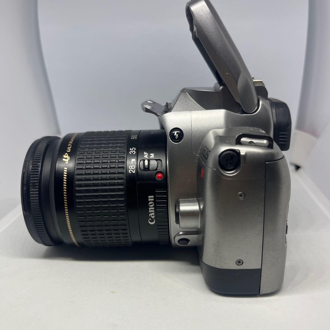 EOS Kiss 7 欧州版(EOS 300X)+ EF 28-80mm