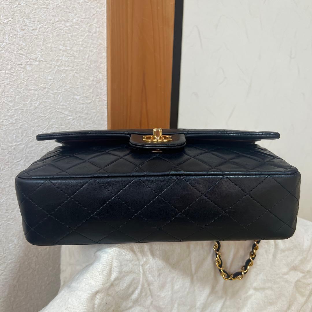 正規品　Wフラップ　Chanel ショルダーバッグ ブラック マトラッセ