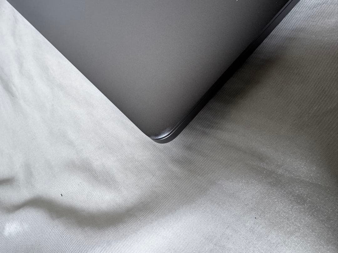 MacBook Pro 15インチ2017Core i7/16GB/500GB