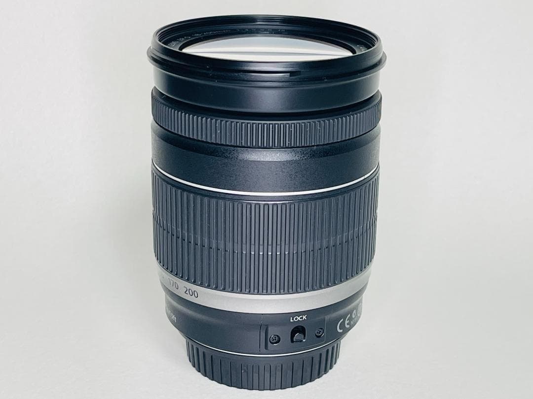 美品★Canon EF-S 18-200mm f/3.5-5.6 IS キヤノン