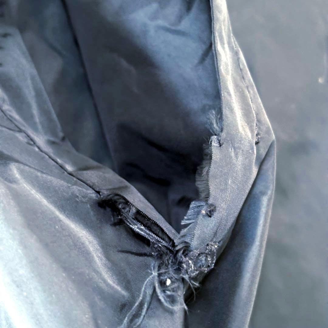 プラダ ナイロン パーカー フーデッド ジャケット ダブルZIP 軽量