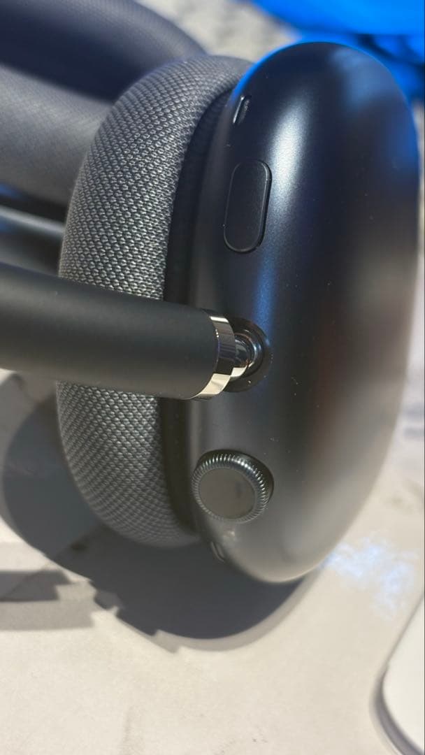 Apple AirPodsMax第二世代（Type-C）FJV2VN79RO