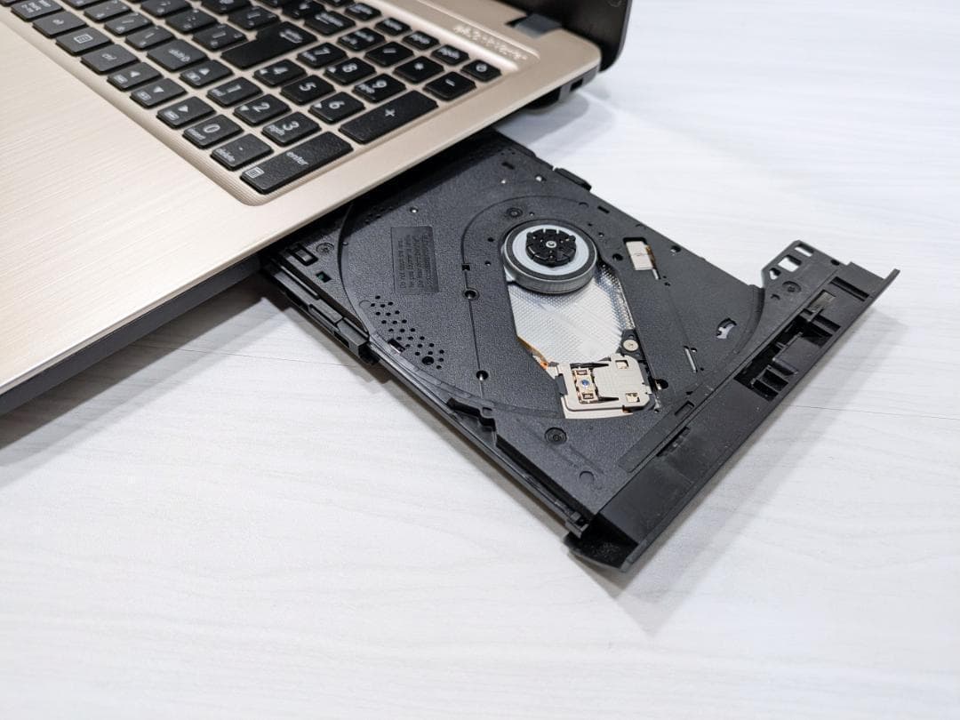 Windows11ノートパソコン✨オフィス付✨ASUS　大容量HDD　Wi-Fi