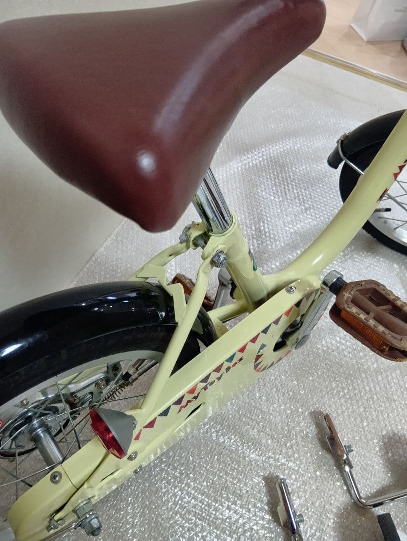 子供用自転車16インチ　補助輪付き