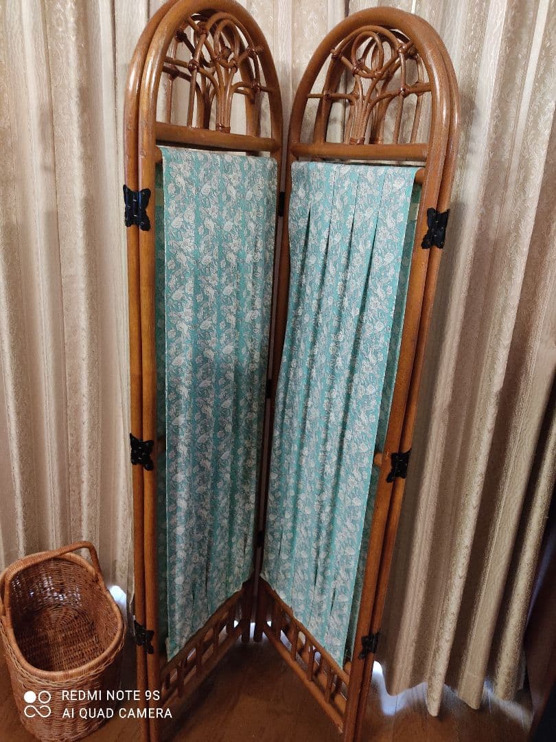 パーティション　衝立　　ラタン ぬく家具　籐　竹　バスケット　レース　刺繍