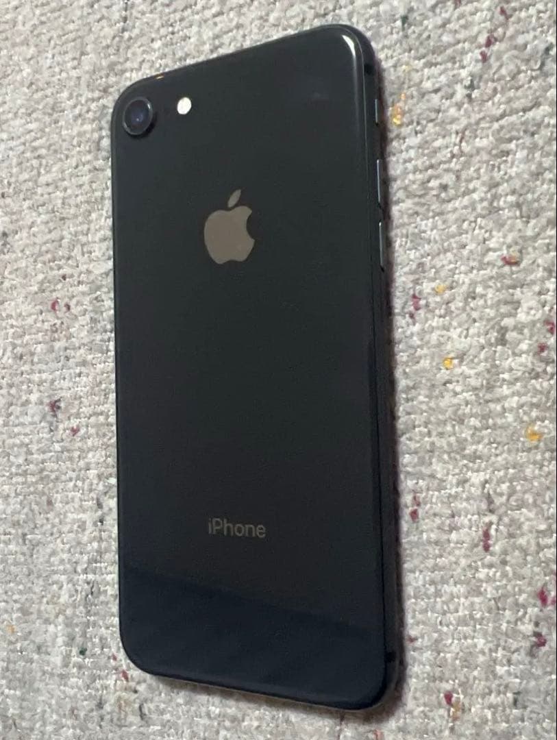 S*）様 【美品】Apple iPhone 8 スペースグレー 64GB 本体