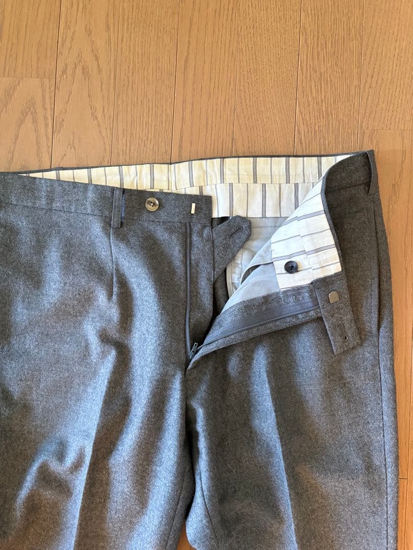 とむ様　スーツ