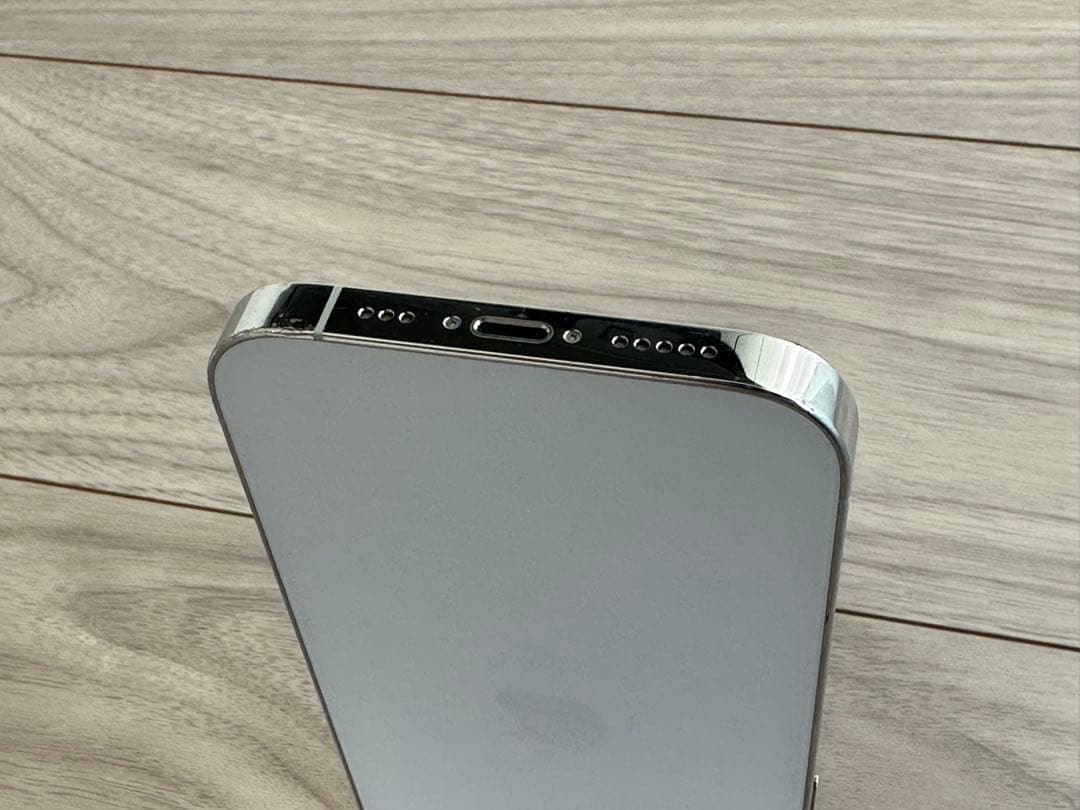 【高性能×上品デザイン】iPhone 14 Pro シルバー 本体 256GB