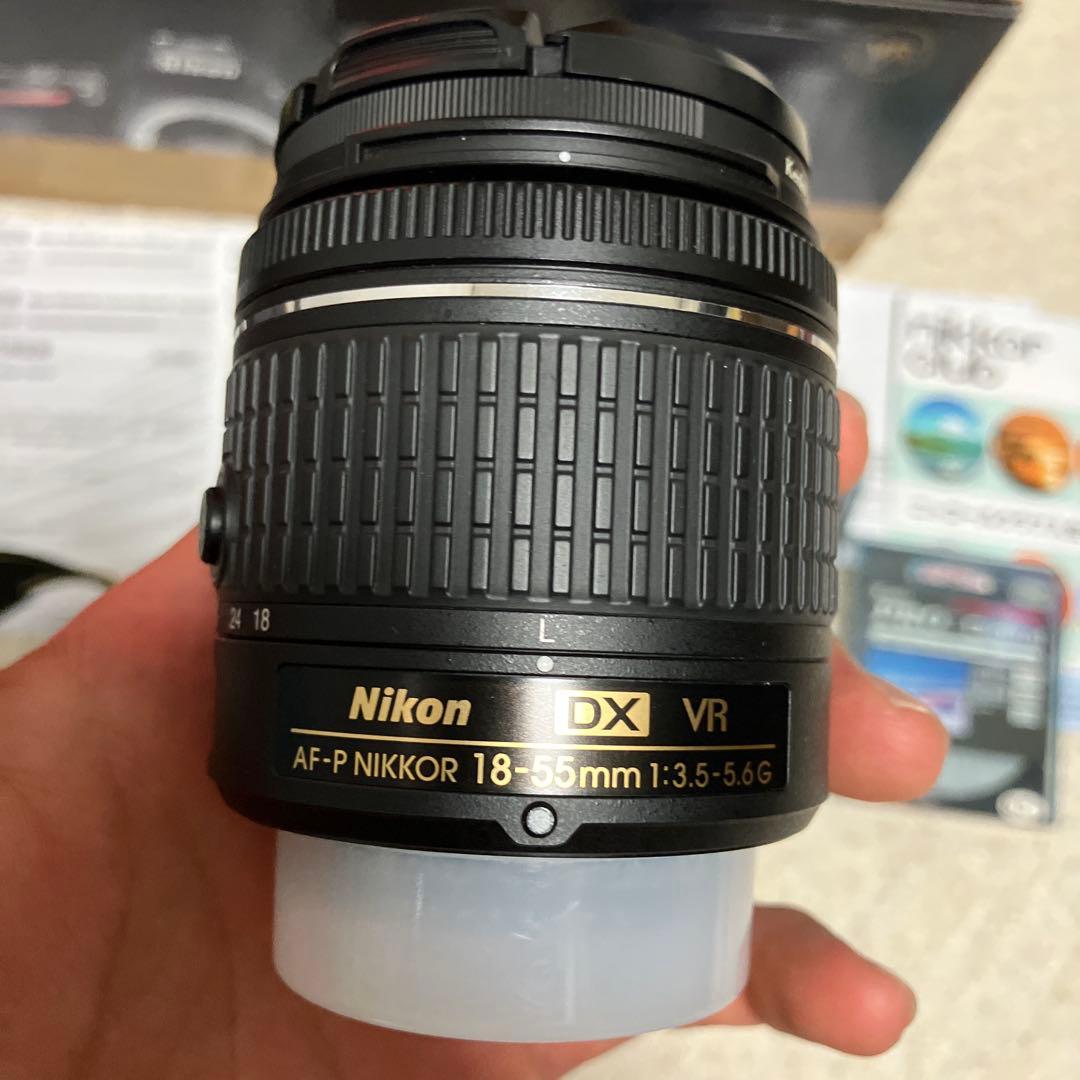 美品 Nikon D5600 ダブルレンズキット