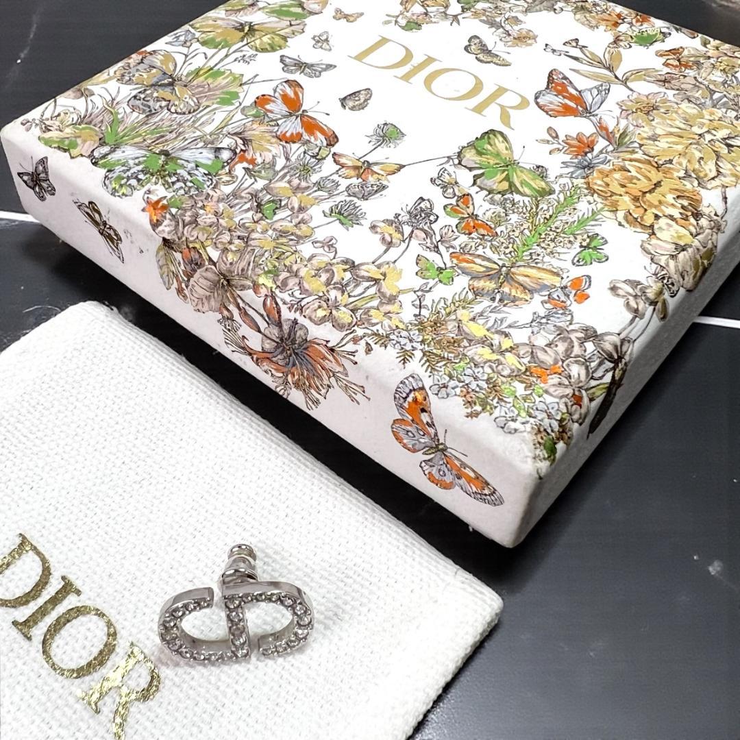 ✨正規品＆極美品‼️✨ディオール PetitCD ミニスタッド クリスタルピアス