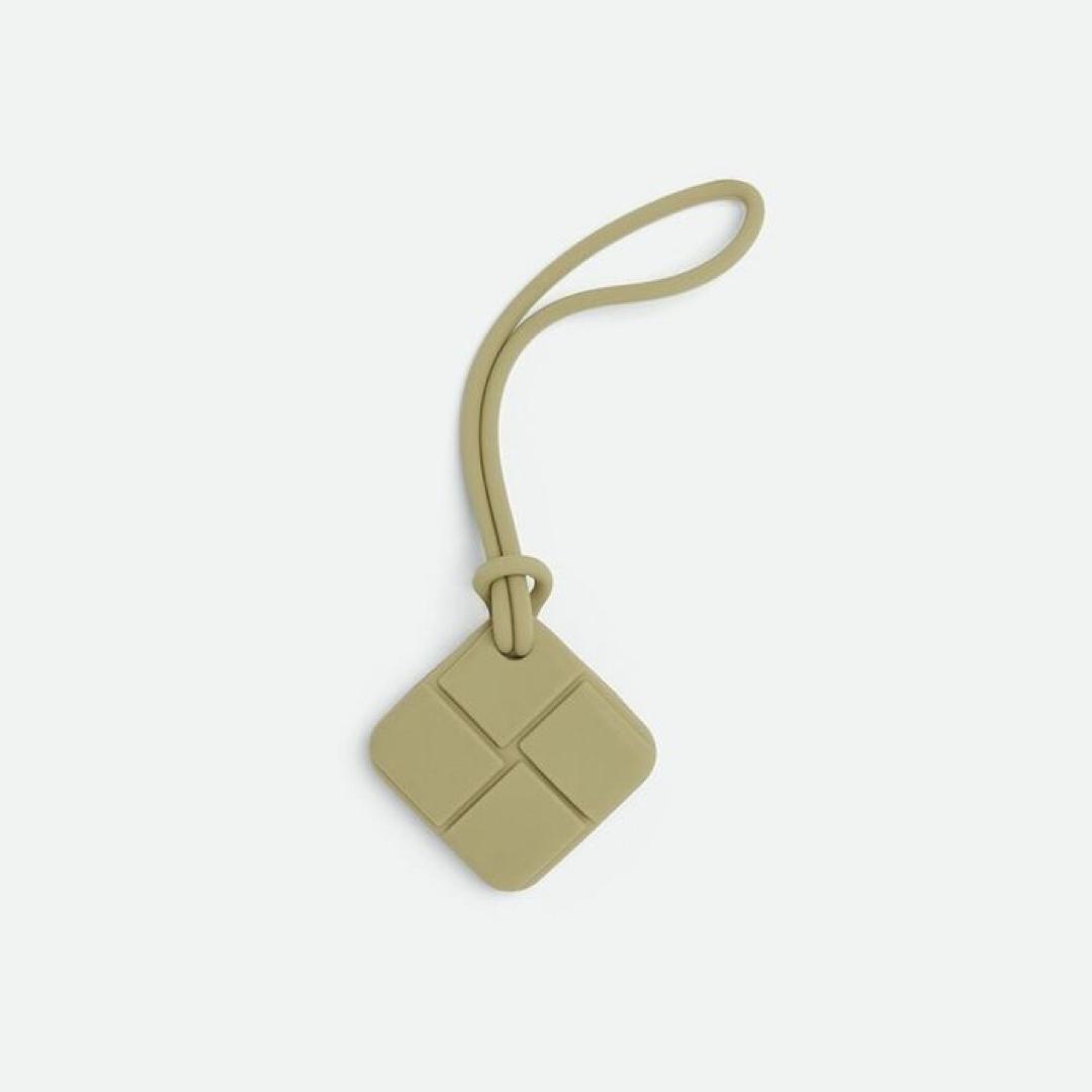 BOTTEGA VENETA ラバーシリコン AirTag ケース 新品