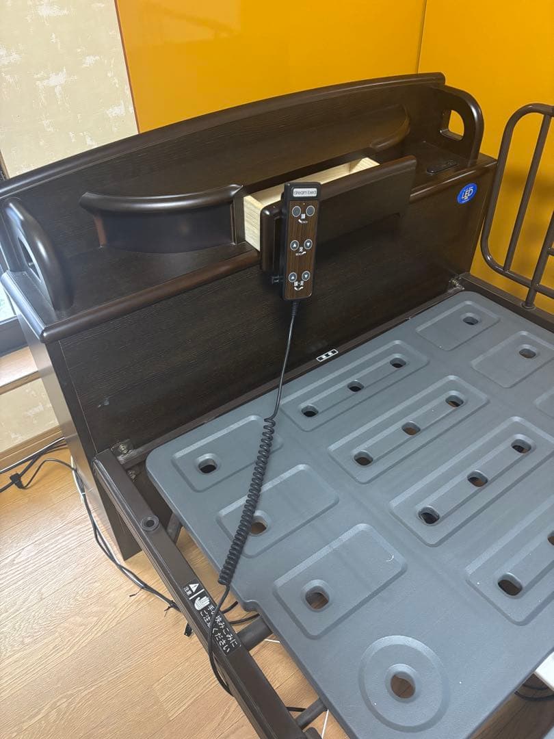 価格変更❗️電動リクライニングベッド　Pse-301D EQ セミダブルベッド