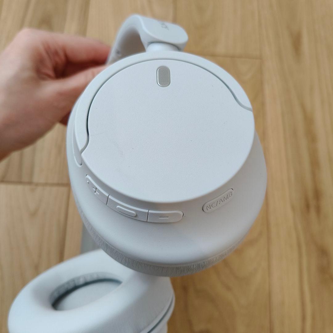 SONY ソニー ワイヤレスヘッドホン WH-CH720N ホワイト　白