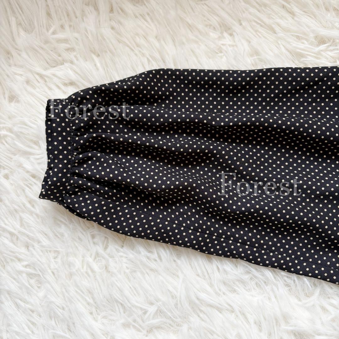 【美品】ミニドットプリントボウタイブラウス　size36　トゥモローランド