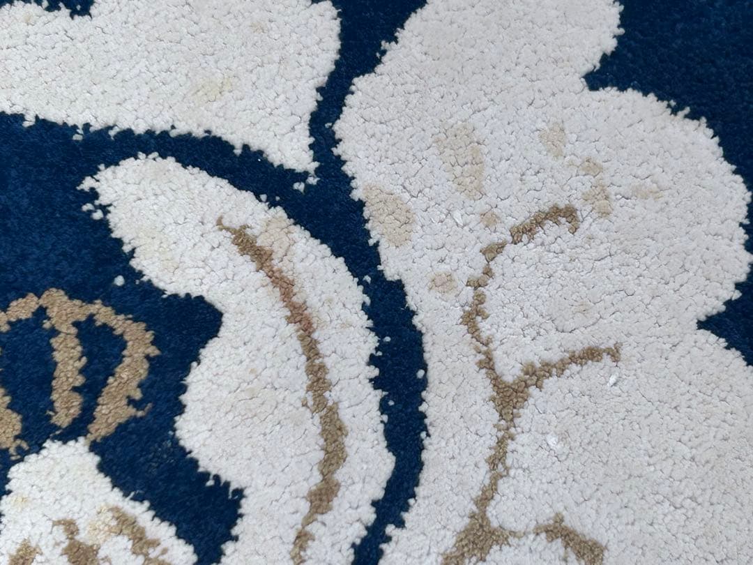 鍋島緞通 新鍋島 吉島敷物 座布団 牡丹B-1 中紺地 　-342-