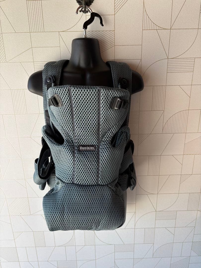 ベビービョルン　MOVE　エアリーメッシュ　セージグリーン　取扱説明書　箱付き