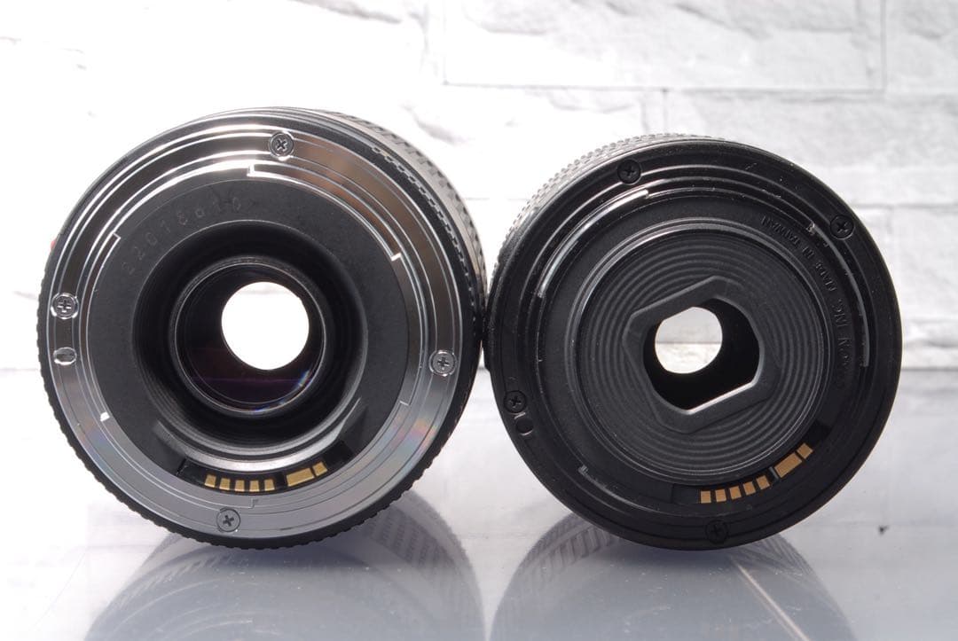 Canon EOS Kiss X10 ダブルズームキット Wi-Fi 搭載