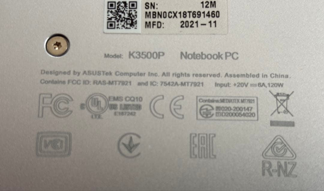 【美品】ASUS Vivobook Pro 15 OLED