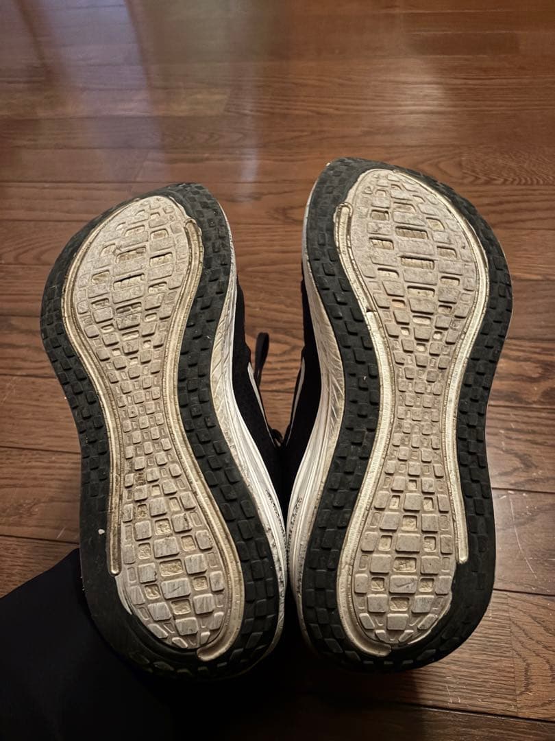 ナイキ　Nike ボメロプラス　27cm