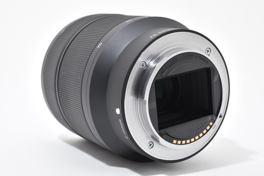 ■極上品■ ソニー FE 28-70mm F3.5-5.6 OSS #D053