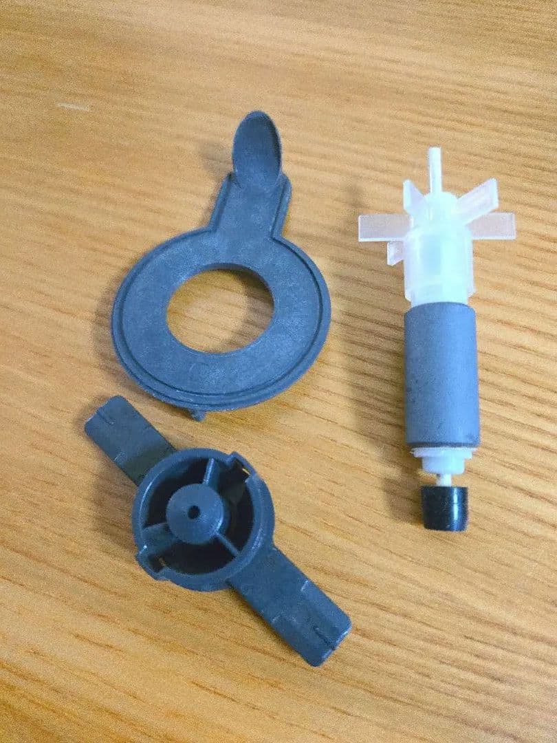 エーハイム2213外部フィルター根強い人気/ろ材/呼び水ポンプセット/水草水槽