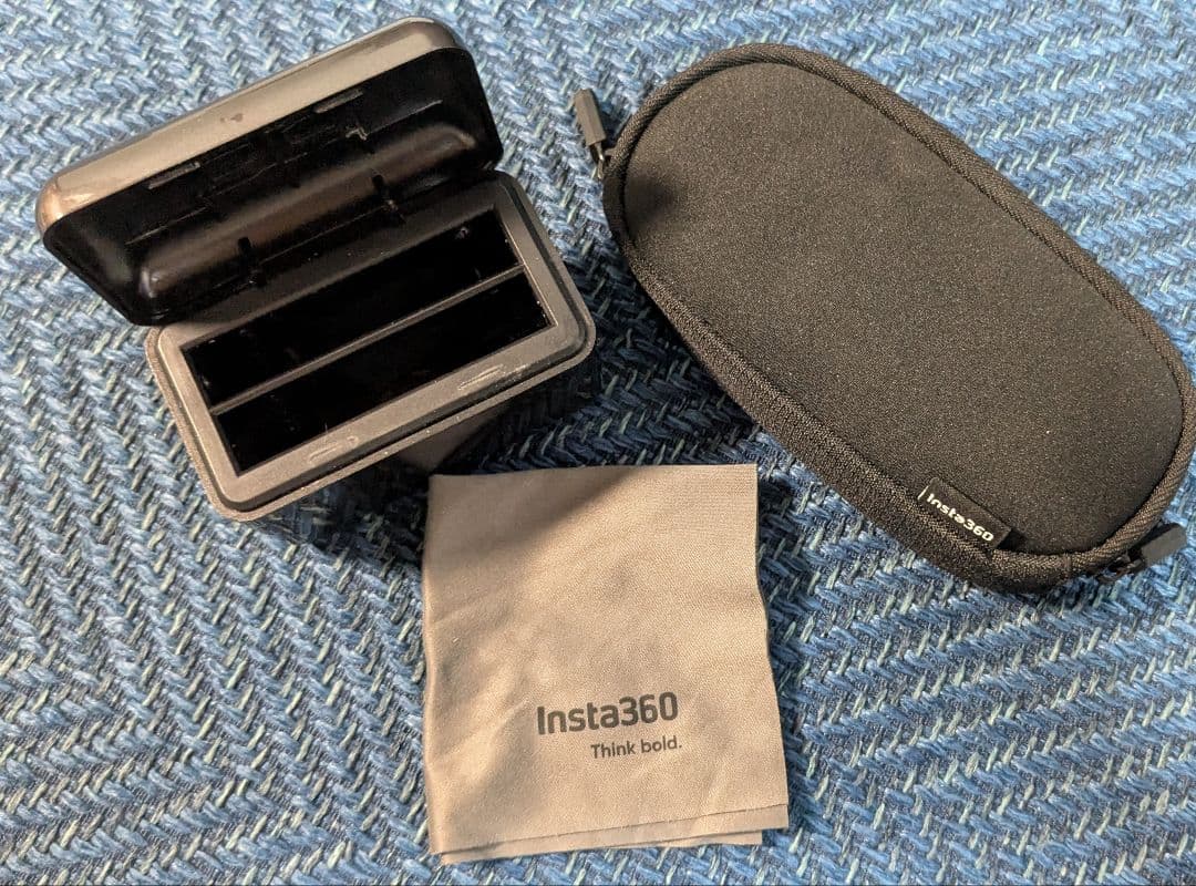 Insta360X4　本体　➕️　付属品