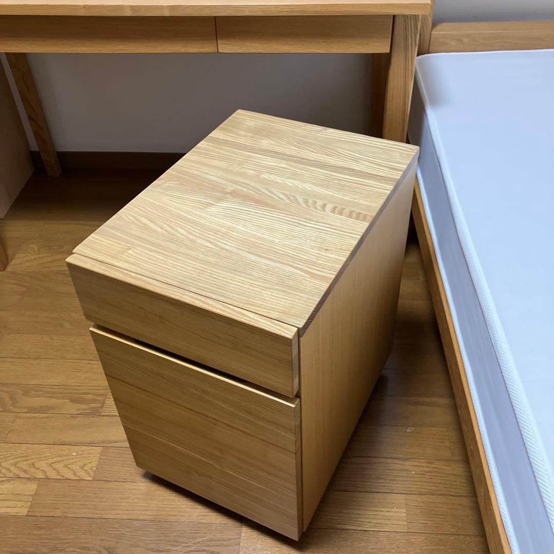 無印良品　タモ材　キャビネット