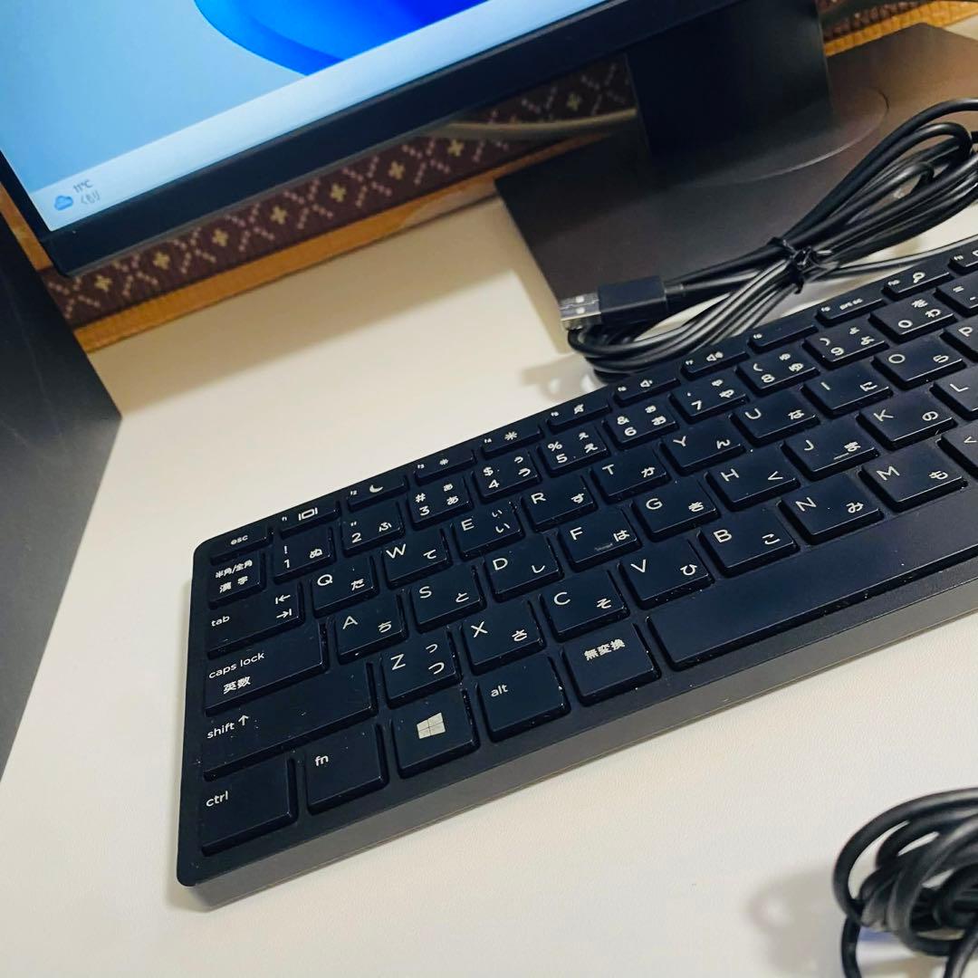 Y983 富士通デスクトップ i7メモリ16G 2TB大容量 Windows11