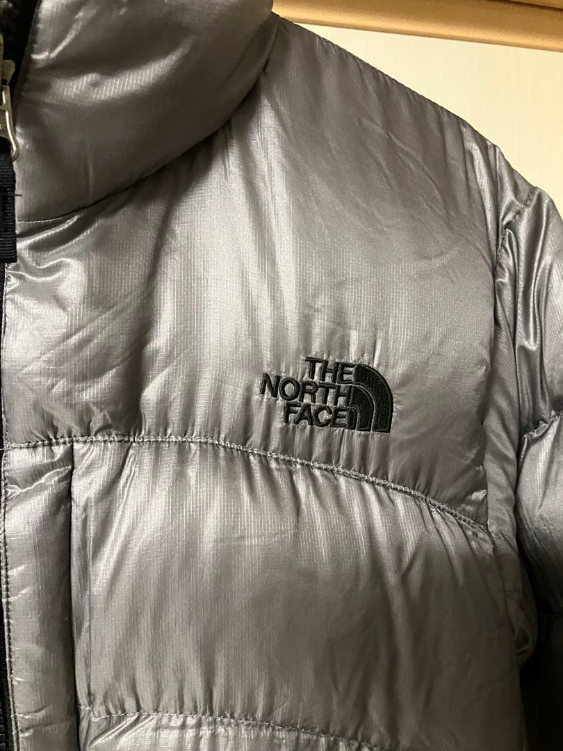 トラ　　ノースフェイス　アコンカグアジャケット　Mサイズ グレー　美品