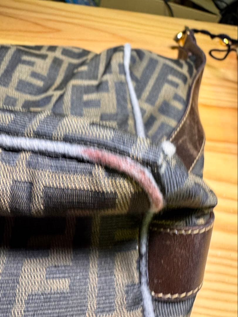 g1821 Fendi （フェンディ）ズッカ柄 バニティバッグ