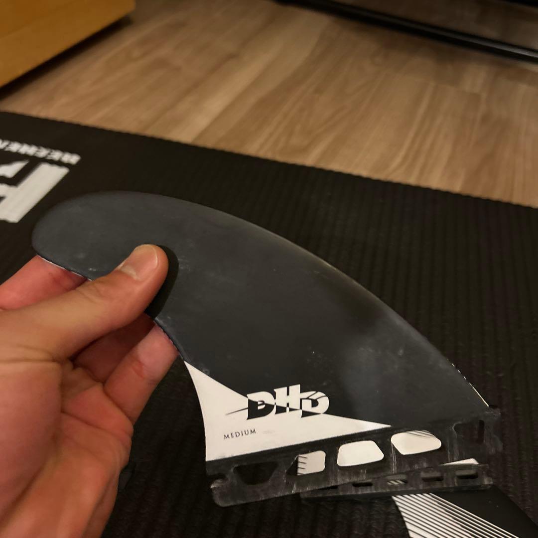 futures DHD ミディアム サーフボードフィン