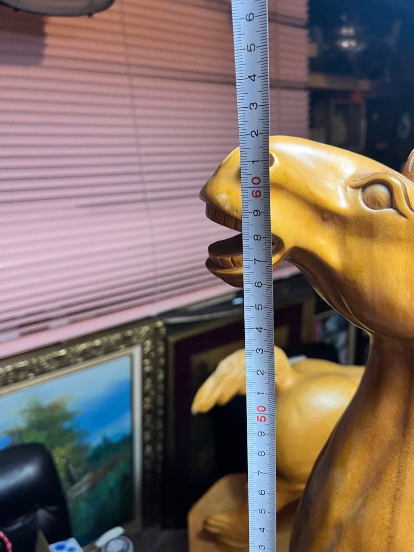 駿馬、馬彫刻、馬の木彫り、一刀彫り 50センチ.高さ63センチ、ケヤキ一刀彫り