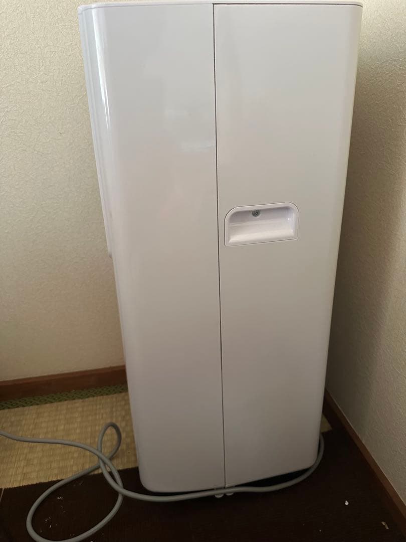 ノンドレン式スポットクーラー 最大35L/日