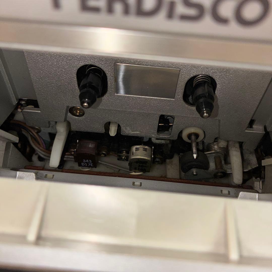 名機　日立 TRK-8600 RMラジオ・カセットレコーダー　ジャンク品