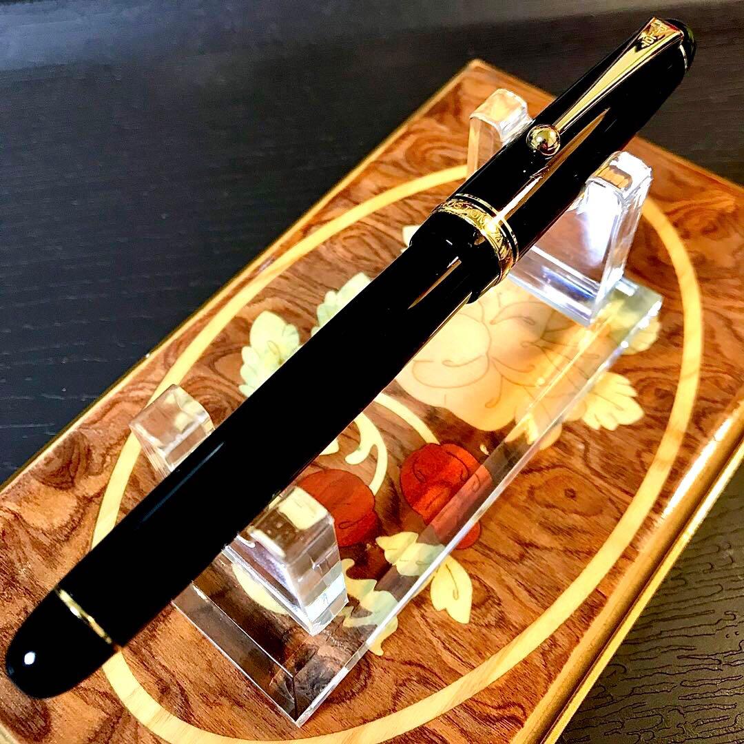 ☆超お勧め☆素晴らしいパイロットカスタム万年筆74（SM)☆書き味最高