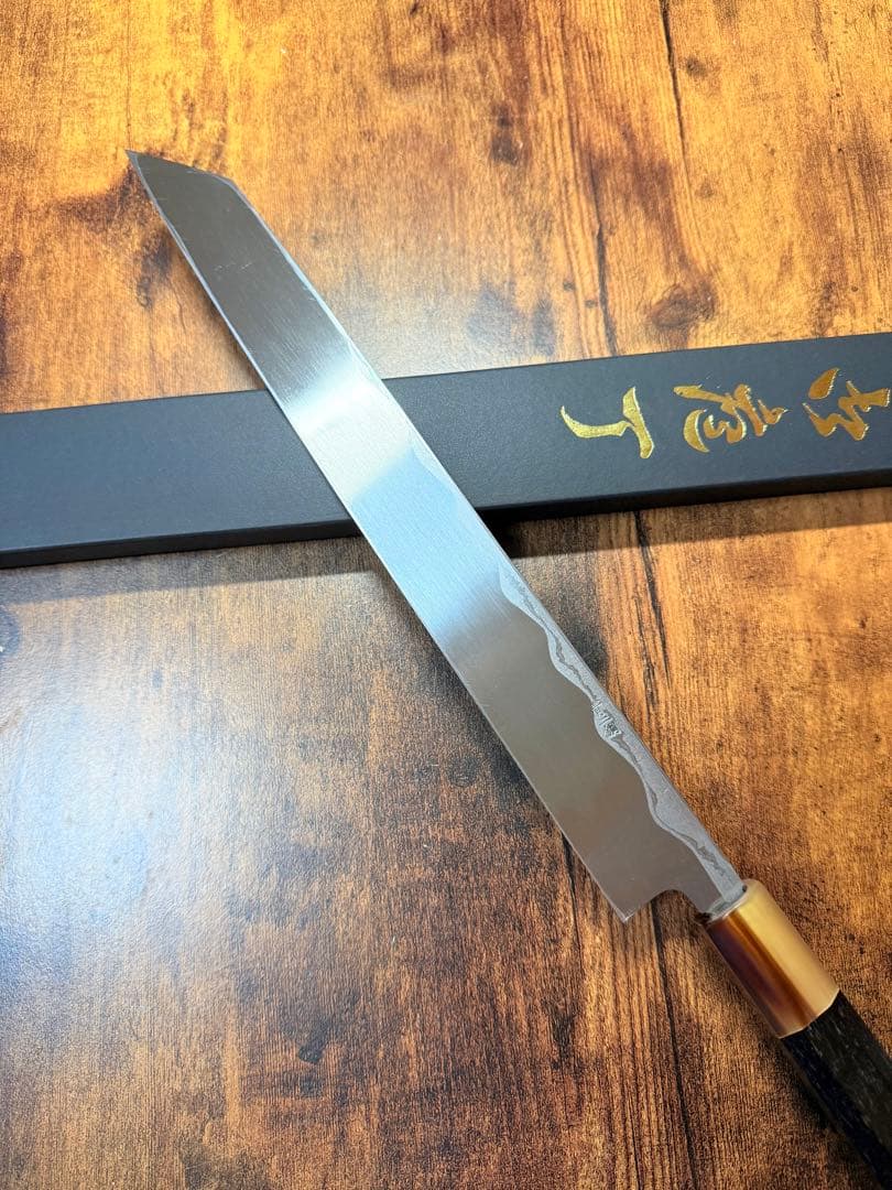 堺打刃物　森本光一作　刺身 切付　青ニ鋼 墨流し　尺　黒檀八角白水牛柄