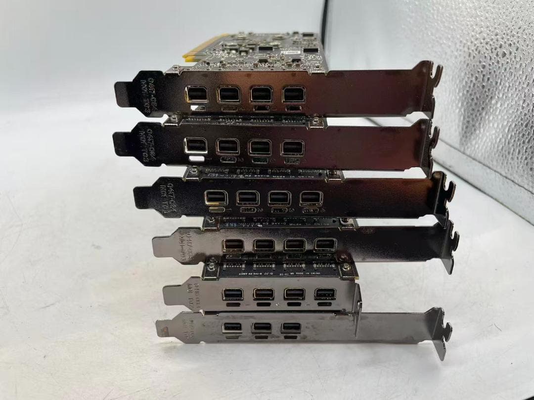 m*o様 QUADRO P1000 *4個 / P620 *1個 / P400